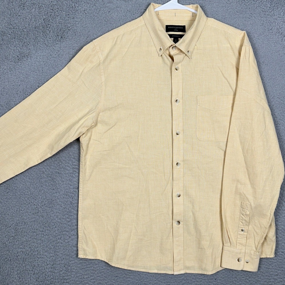 Banana Republic Shirt Mens Large Untucked Fit Yellow Oxford Textured Button Down
